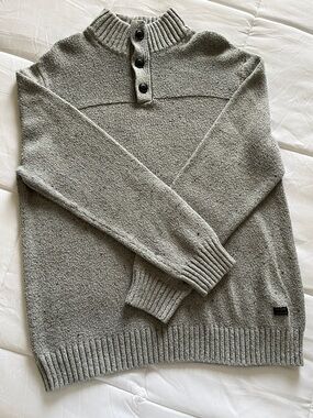 Lucky Brand Men's Heather Gray Button-Neck Crewneck Sweater